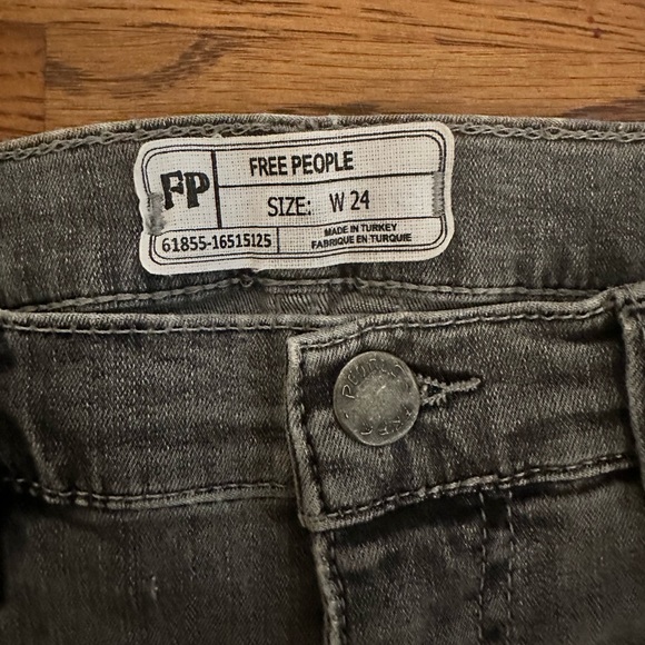 Free People Charcoal Distressed Skinny Jeans - Picture 4 of 4